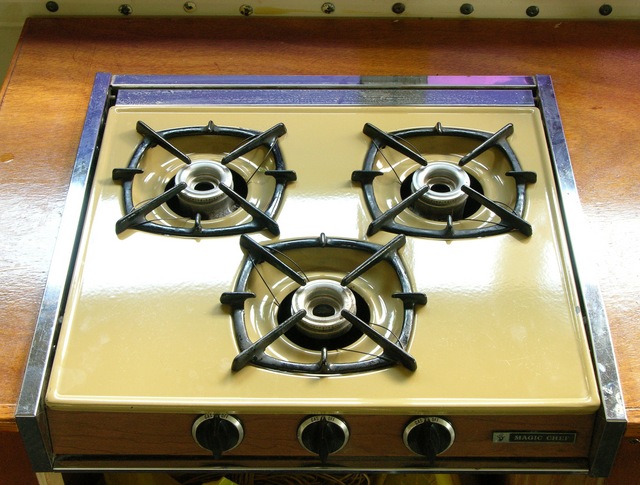 RV gas cooktop