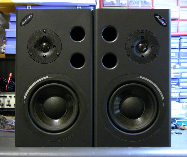 Alesis M1 Active mk2 speakers