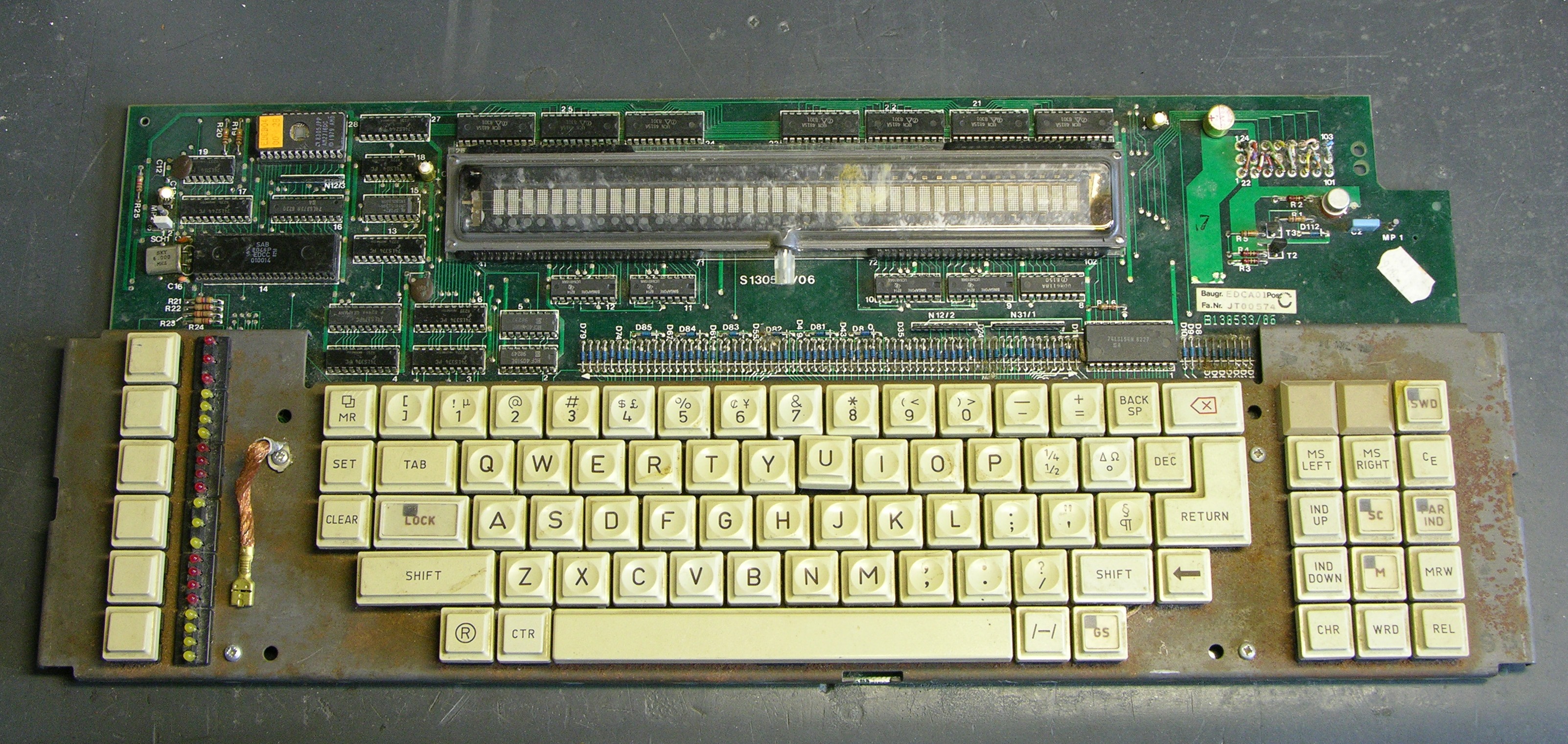 rand Ondergeschikt matras Vintage Computer Keyboard Assembly « Keith's Electronics Blog