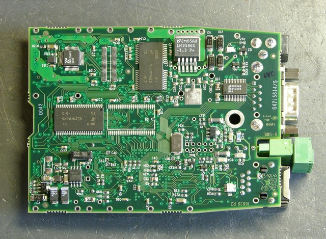 Axis 2100 network camera main PCB, back side