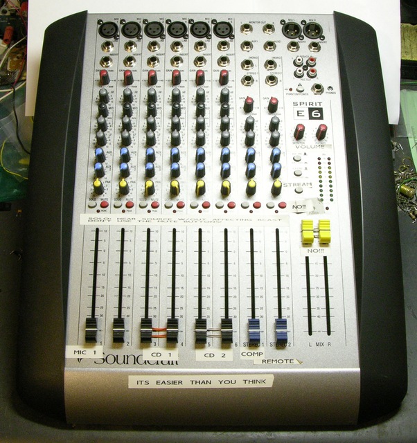 Soundcraft Spirit E6 Audio Mixer