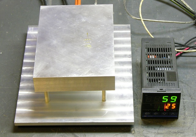 PID-controlled SMT soldering hotplate