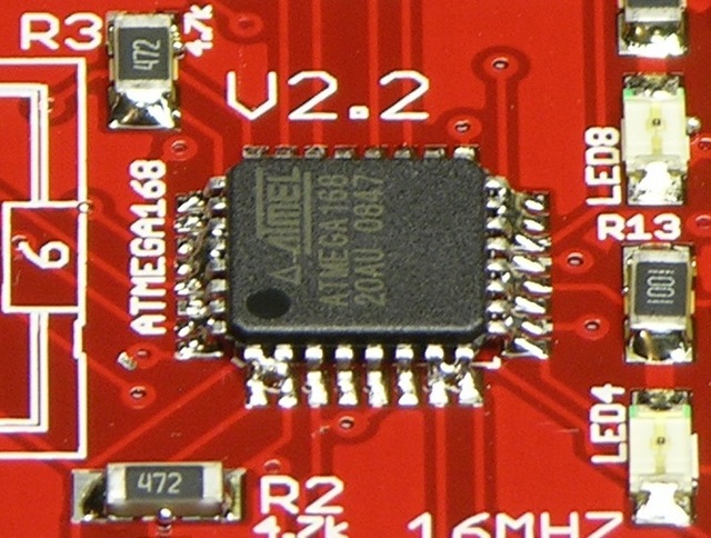 Reflow-soldered IC with bridged pins