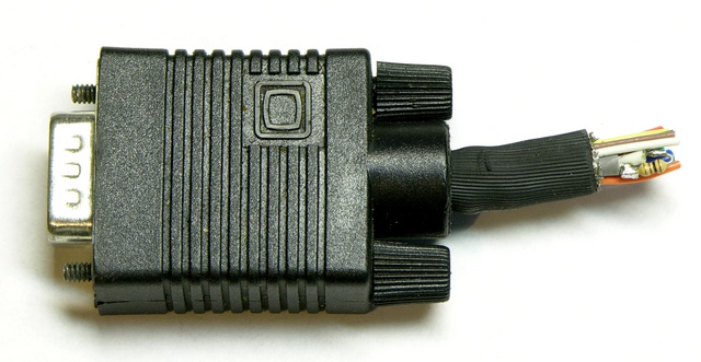 VGA dongle, resistor view