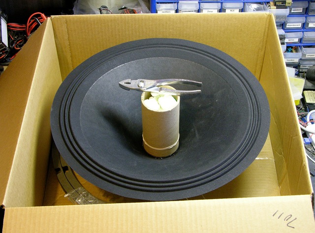 Speaker reconing kit in box