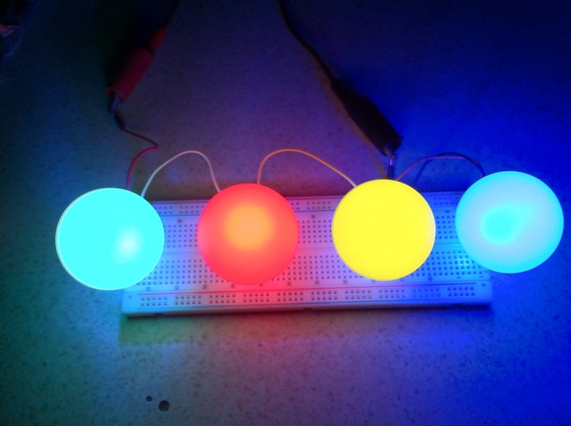 Ping-pong balls with LEDs