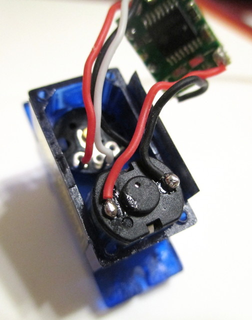 Tower SG90 Servo motor and potentiometer