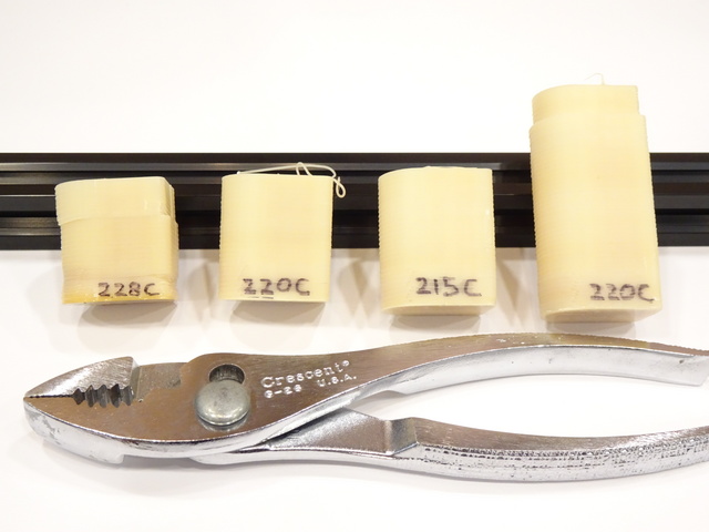 3D prints at different nozzle temperatures