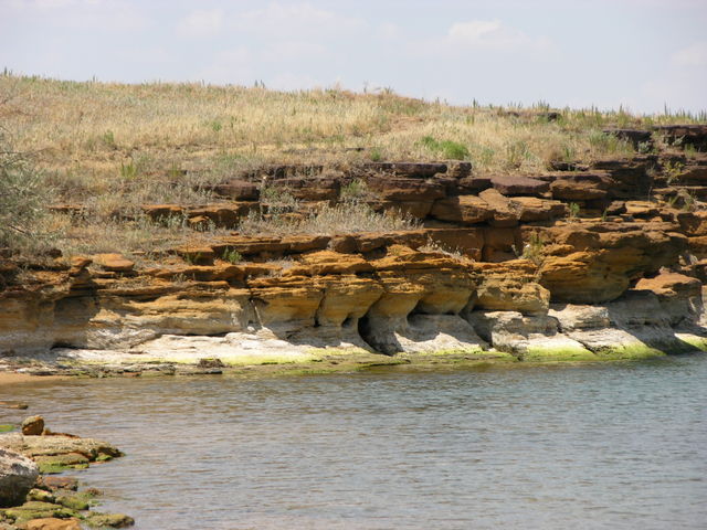 Wilson Lake, KS: layers at the water's edge