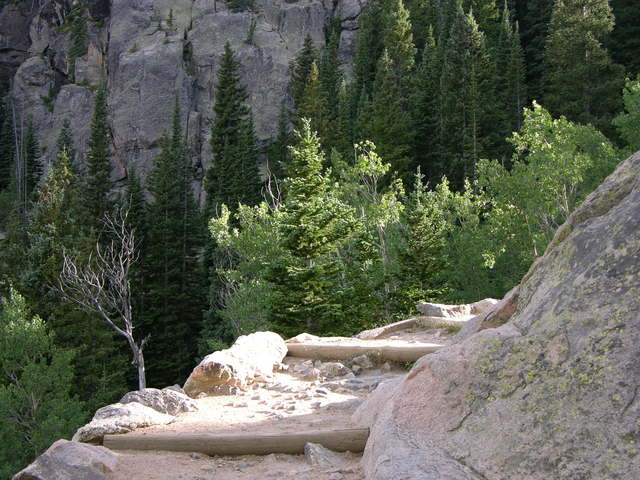 Rocky Mountain National Park: trail to Dream Lake
