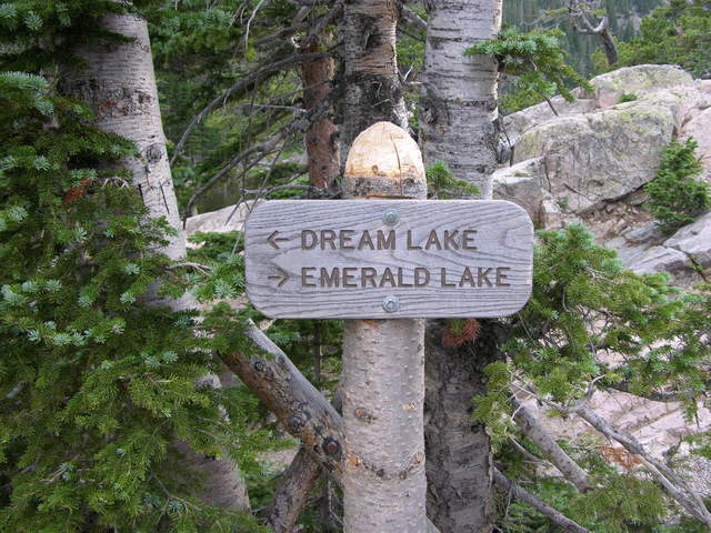 Rocky Mountain National Park: Dream Lake and Emerald Lake sign