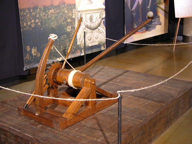 Da Vinci Machines Exhibition: catapult