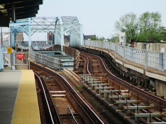 Philadelphia's Huntingdon Station tracks